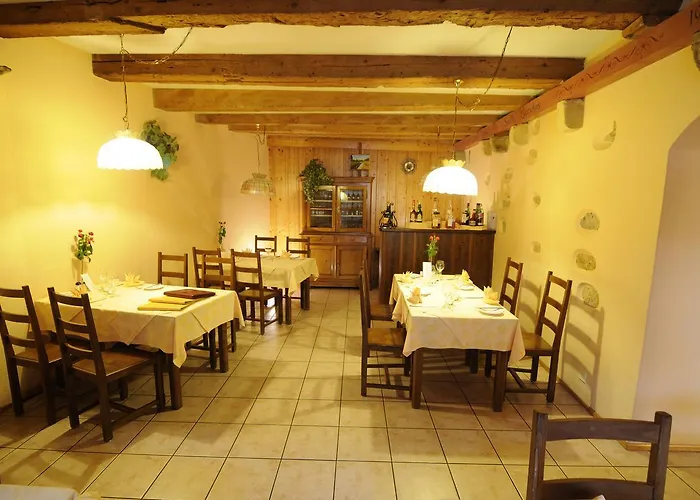 Hotel De La Croix-Blanche